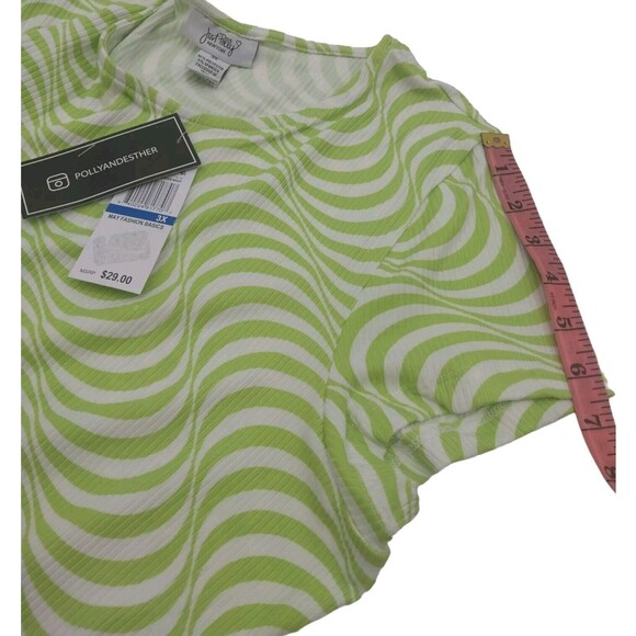 Just Polly Womens Junior Flower Cutout Crop Top Sz 3X Shirt Pullover Green Wavy - Picture 6 of 10